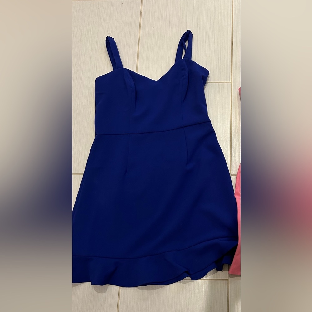 Hemline royal blue dress!! Super cute!!